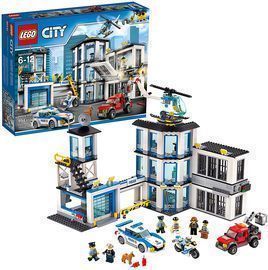 LEGO City Police Station 60141 Building Kit