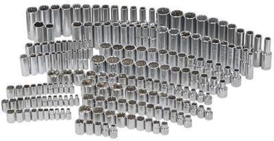 Husky 1/4, 3/8 & 1/2 200-Piece Drive Socket Set