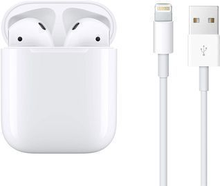 Apple Airpods w/ Charging Case