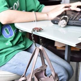 Foldable Purse Holder