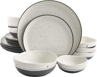 Gibson Elite Rhinebeck 16 Piece Dinnerware Set, White/Black