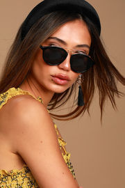 Black and Gold Round Sunglasses