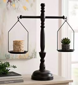 Black Metal Decorative Scale