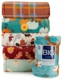 The Big One Oversized Supersoft Plush Throw